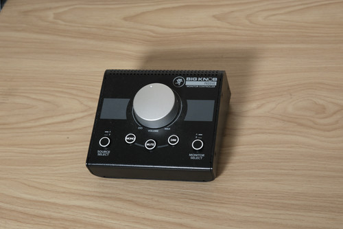 Mackie big knob passive - big,